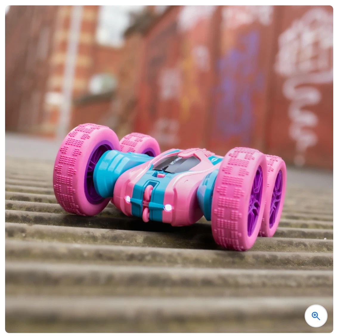 Spin n' Stunt RC Car Pink 1:24 | 360° Stunt Remote Control Car with LED Lights - Image 6